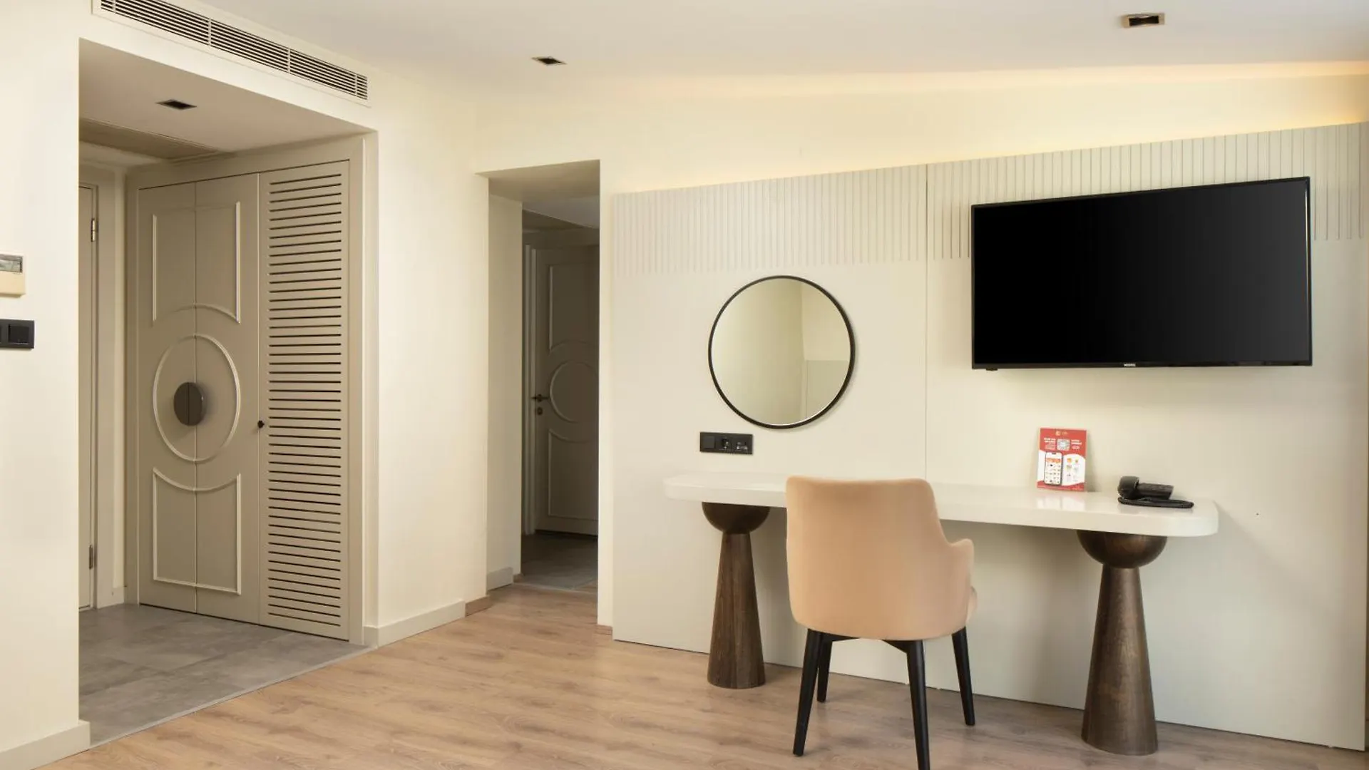 Orka Taksim Suites & Hotel Istanbul 4*,