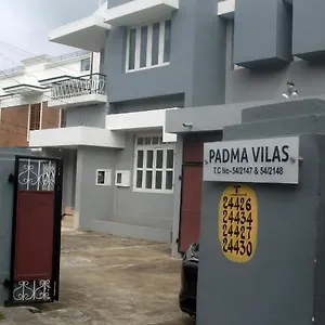 Bed And Bath For 1-8 People Guest house Thiruvananthapuram