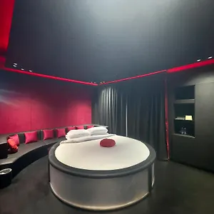 Royal Tulip رويال توليب 4* الشارقة