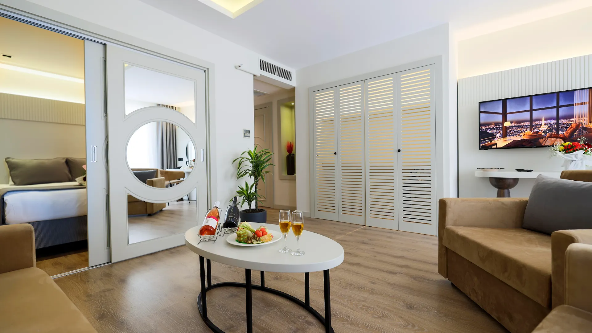 Orka Taksim Suites & Hotel Istanbul 4*,