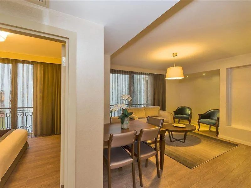 Orka Taksim Suites & Hotel Κωνσταντινούπολη 4*,